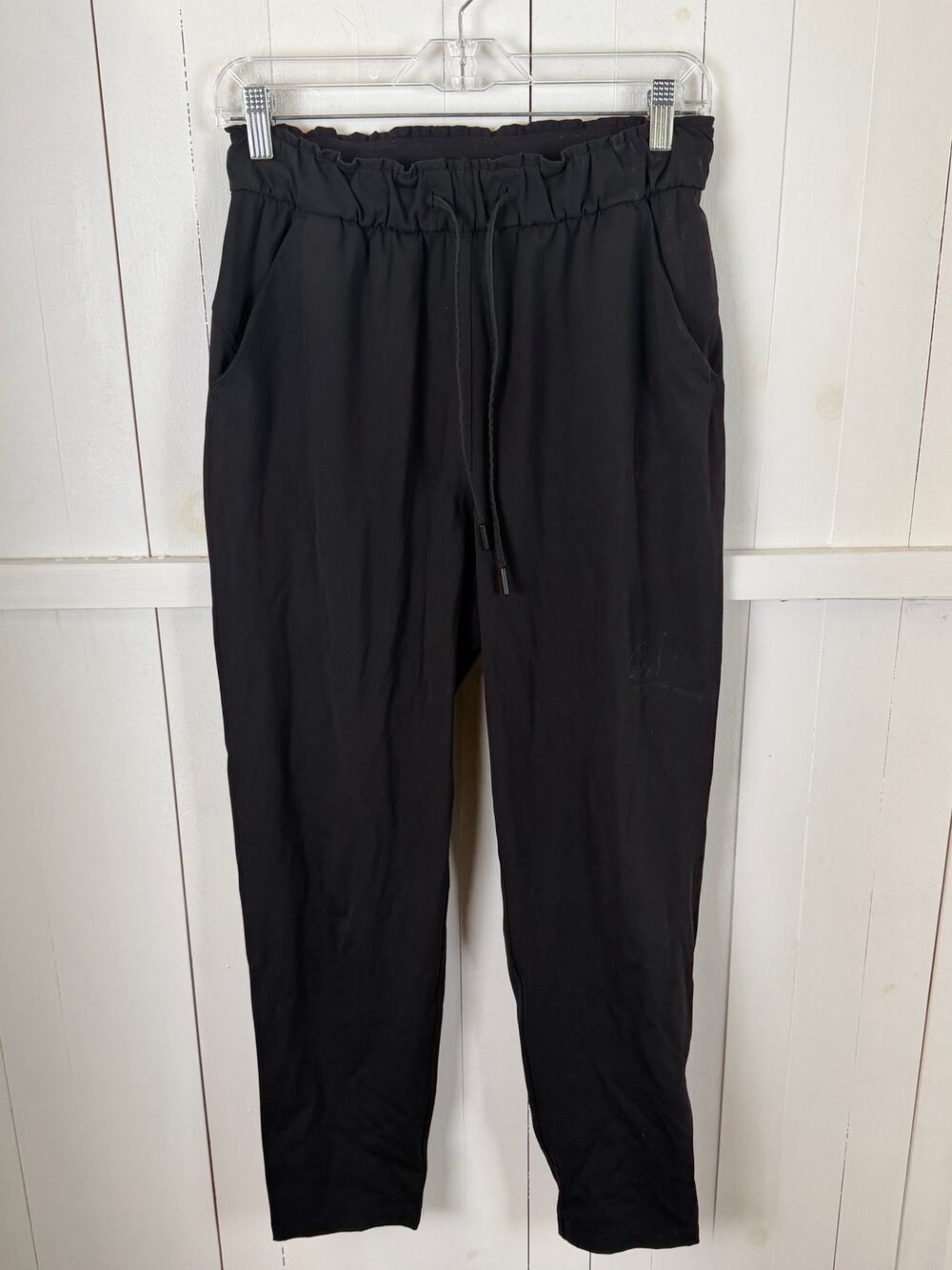 Lululemon Black Jogger Pants Women's Size 6 Excellent Condition